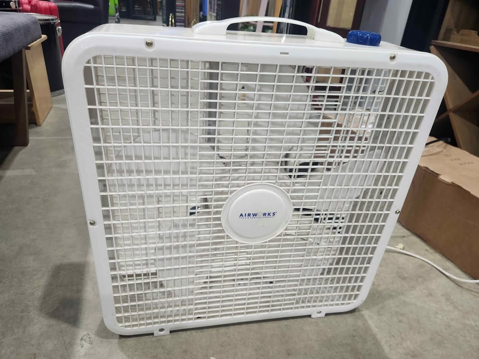 Airworks 20" Box Fan