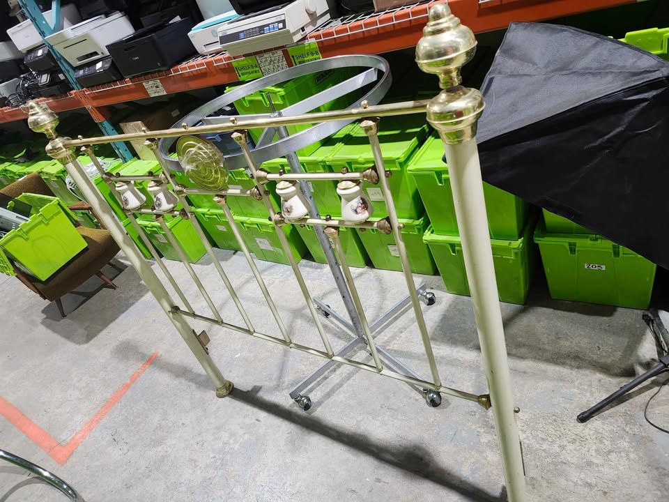 Vintage Style Full/Double Metal Bed Frame