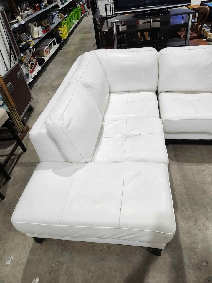 White Leather 2-Piece Sectional Sofa