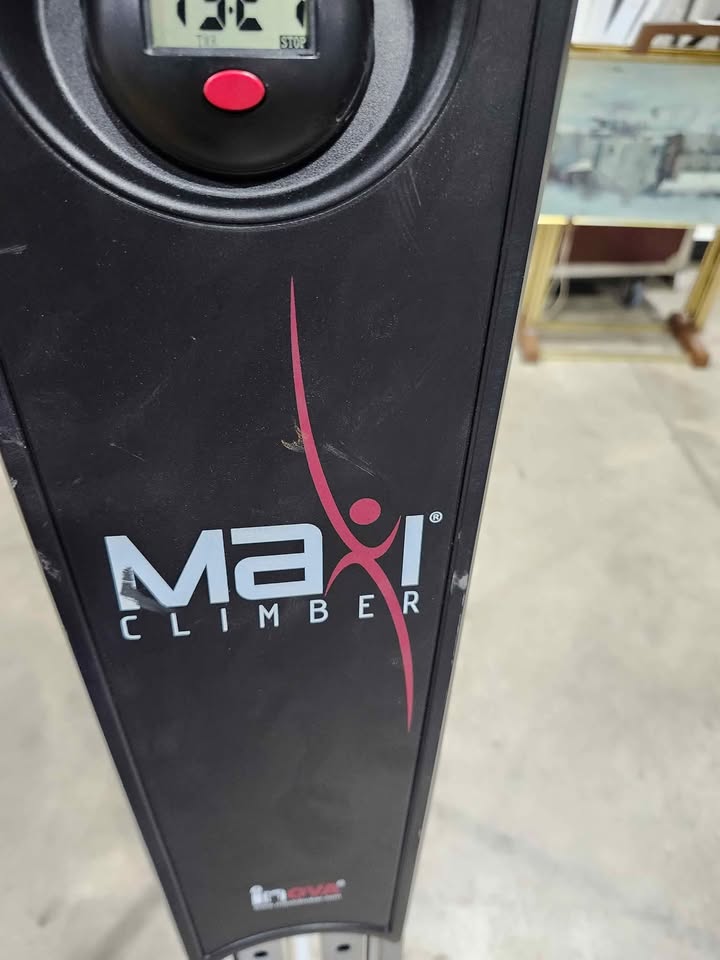 Maxi Climber exercise machine