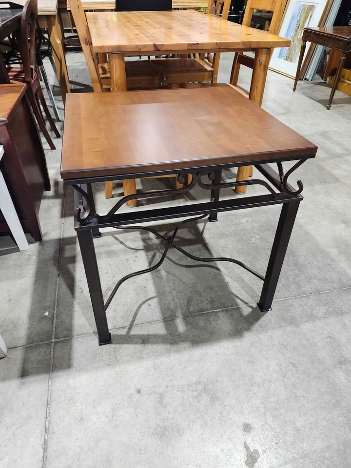 Metal/Wood Side Table