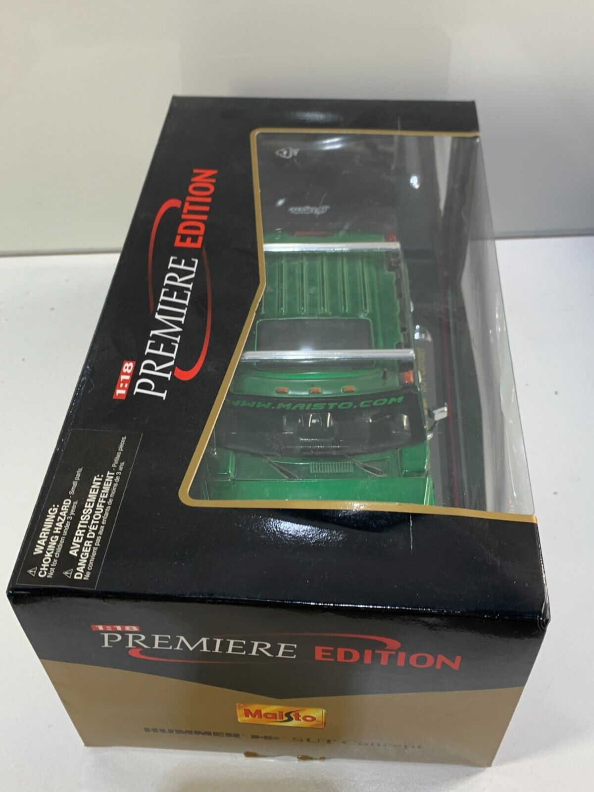 1/18 HUMMER H2 SUT BY MAISTO "PLAYERZ", GREEN # 31067