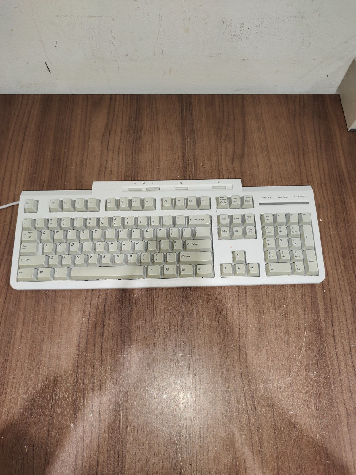 Sony Vaio PS/2 Wired Computer Keyboard PCVA-KB4P/U