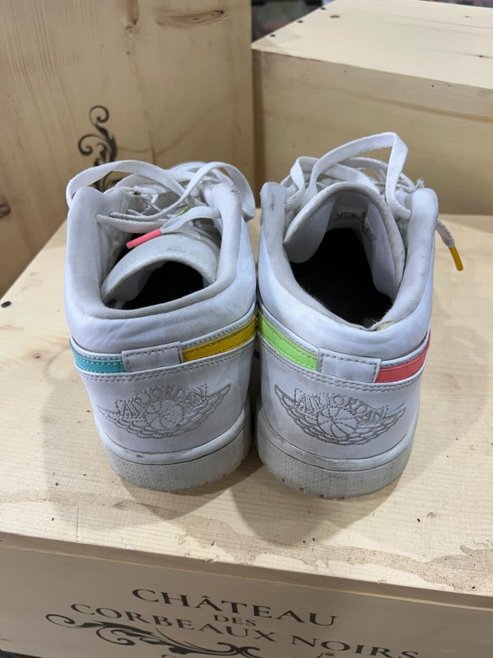 Nike Air Jordan 1 Low White Multi-Color Swoosh Men's Size 11