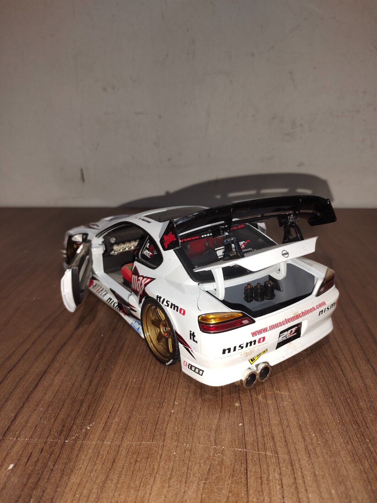 1:18 MUSCLE MACHINES NISSAN SILVIA S15 G-MAX AMZ #1250 - WHITE