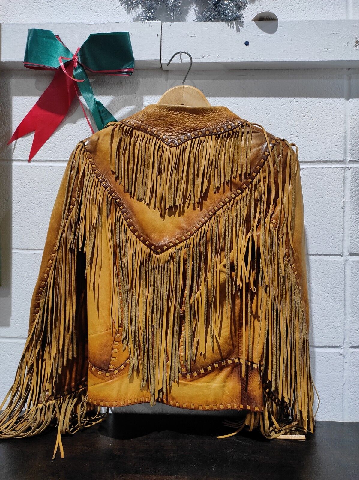 Rare Vintage The Leather Ranch Size long fringe leather jacket Size-38