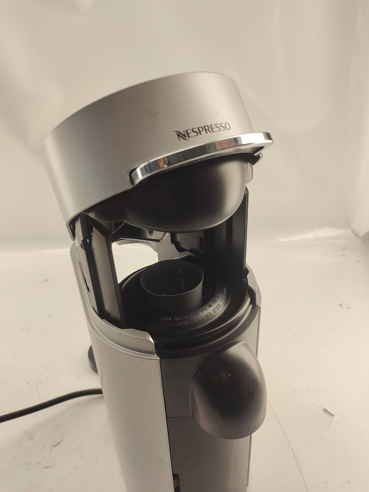 Nespresso 155BAE VertuoPlus Deluxe Espresso Maker, DeLonghi & Aerocinno, Black