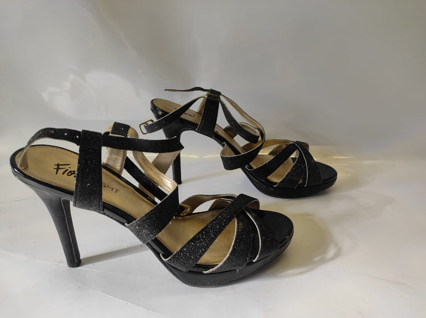 Fioni Night BLACK Heels Sandals Sparkle Glitter Straps US Women US-9