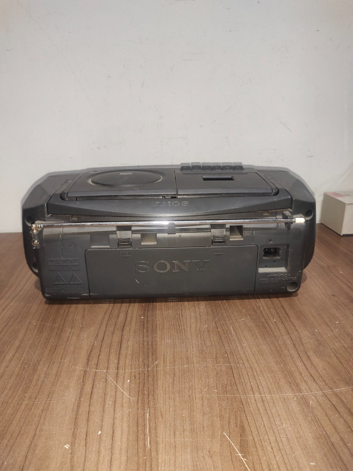Sony Boom Box CFD-V15 Radio Cassette CD Player "MEGA BASS"