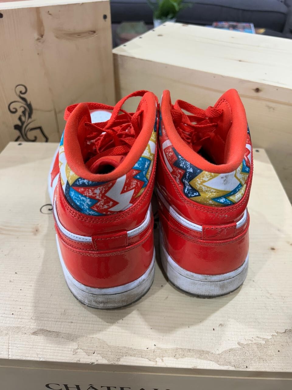 Nike Air Jordan 1 Mid SE 'Barcelona Sweater' RED Men's size 11