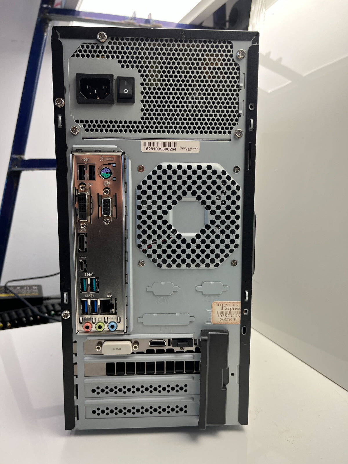 Custom Built PC i5 8600 @ 3.10 GHz GTX 1050 Ti 16GB RAM 250GB SSD 1TB HDD W10