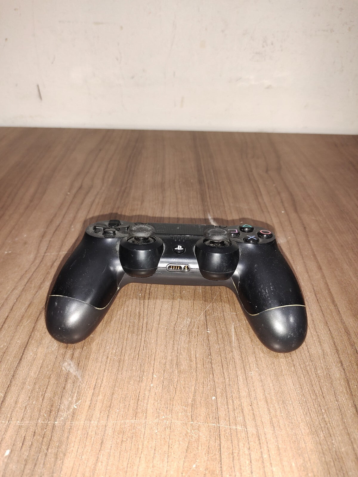 Sony PS4 PlayStation 4 DualShock 4 Wireless Controller Black CUH-ZCT1U