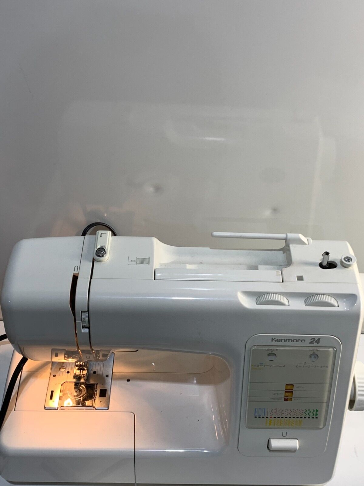 Vintage Kenmore Sewing Machine 24 Model 385 81524 Tested.