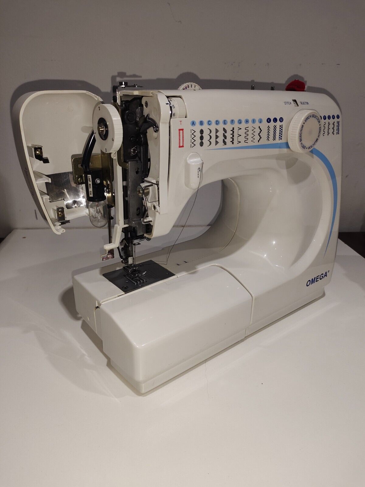 Omega Portable Electric Stitch Selector Sewing Machine