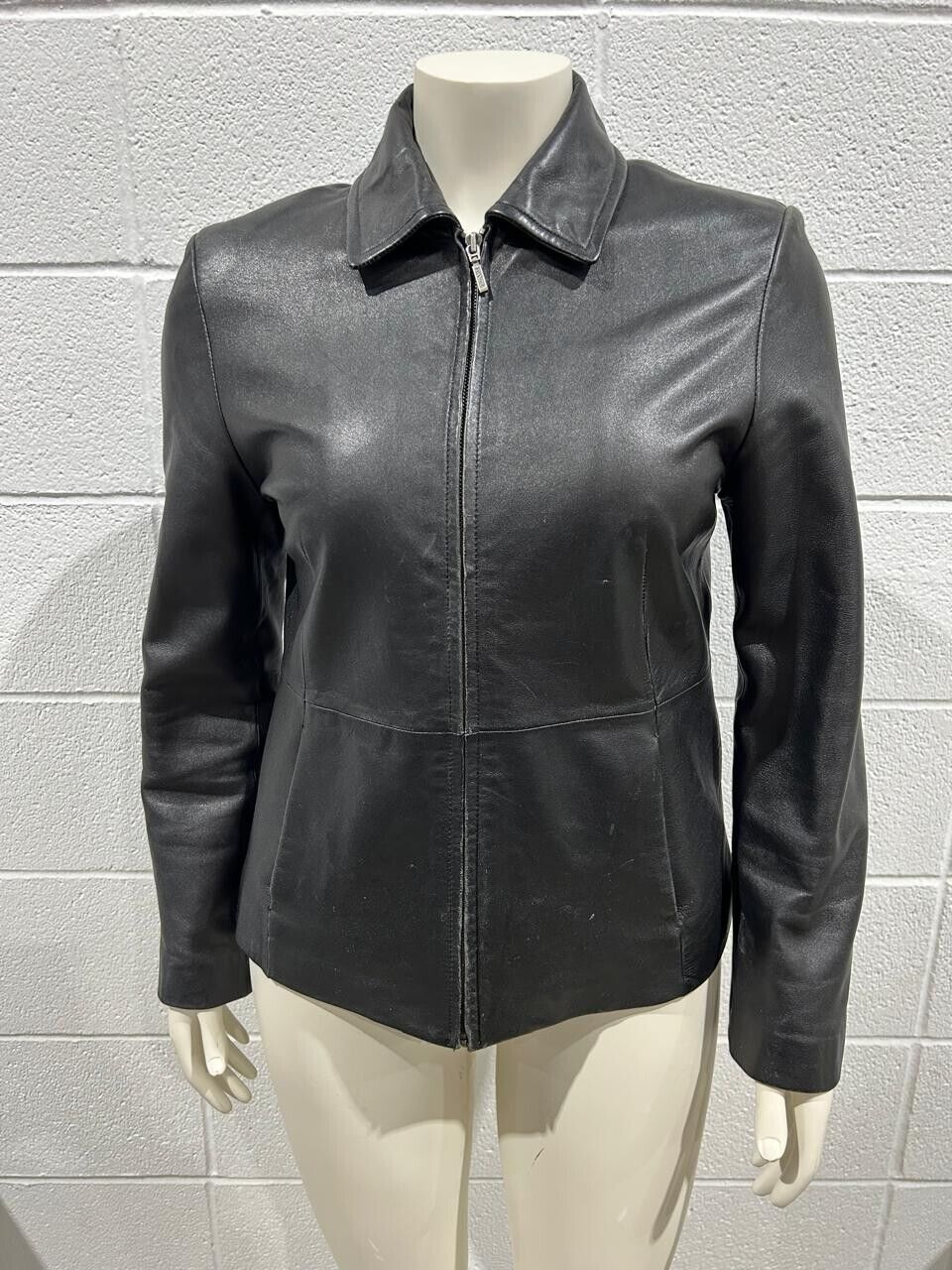 Danier Canada Women's Black Genuine Leather Jacket Size 12