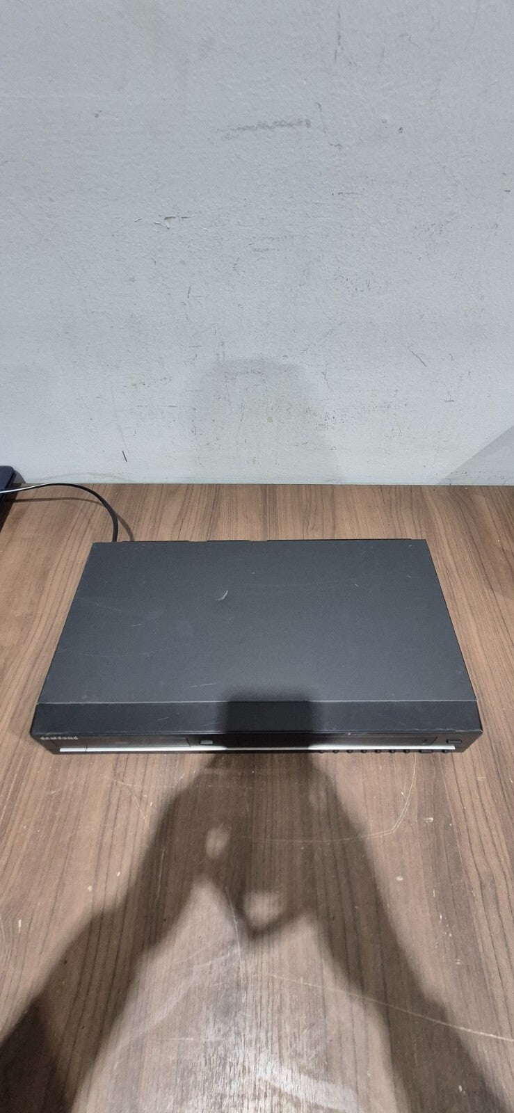 Samsung DVD-V6700 DVD/VCR Combo Player
