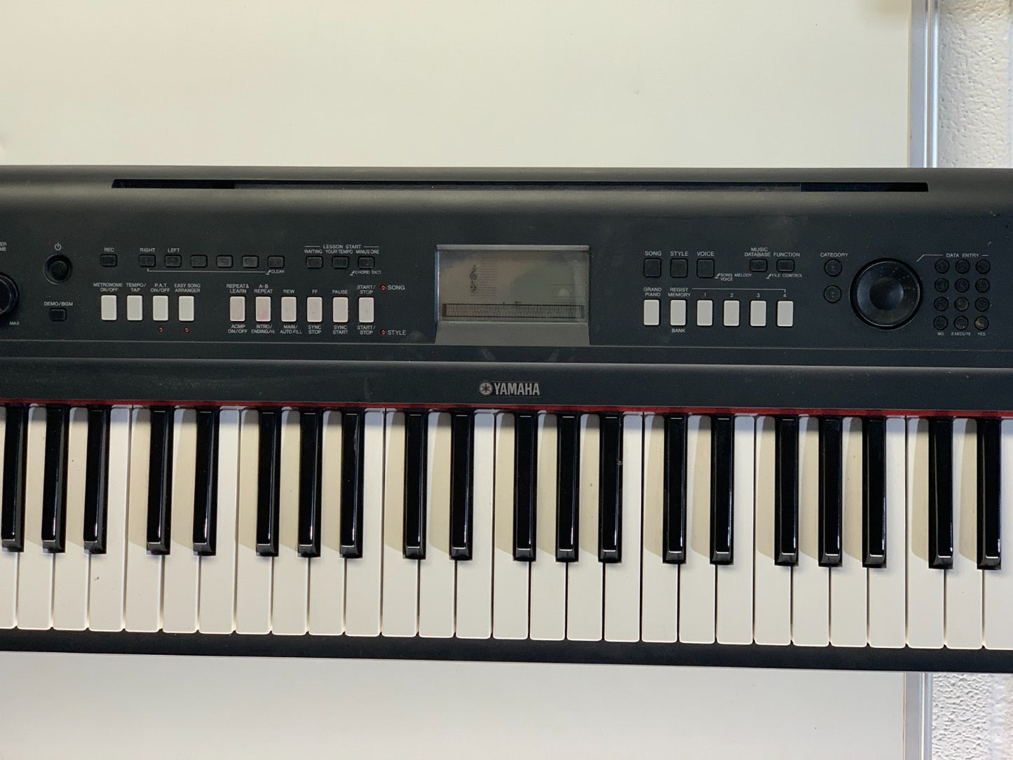 Yamaha NP-V80 76 Key Piaggero Digital Piano