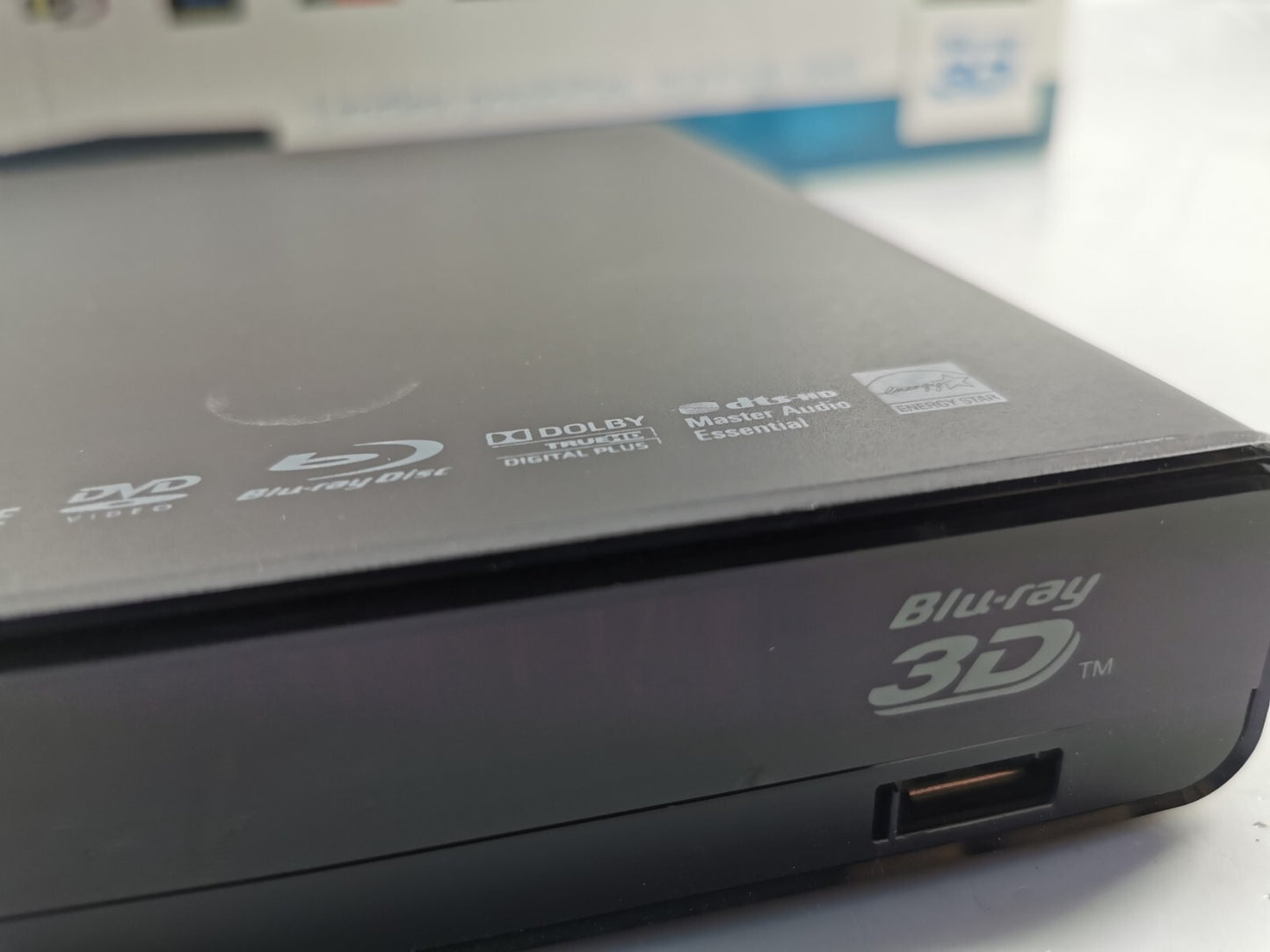 3D Blu-ray Player Phillips BDP5506 Blu-Ray Tested Working W/Remote & box