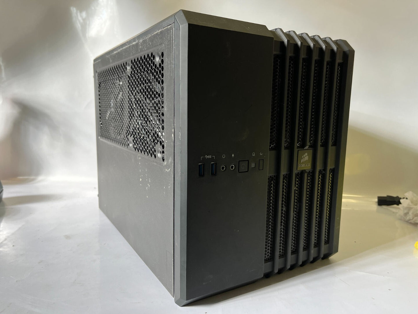 Liquid Cooled Custom Gaming PC i7 4670K R9 290 16GB RAM Gryphon Z87 No HDD/SSD