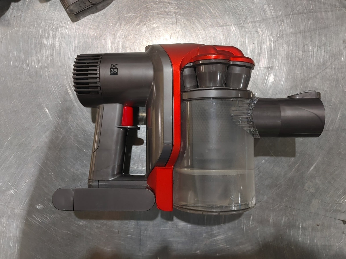 GOOD CONDITION Dyson DC35Vacuum w/Charger&Accessories/Attachments CarpetHardwood
