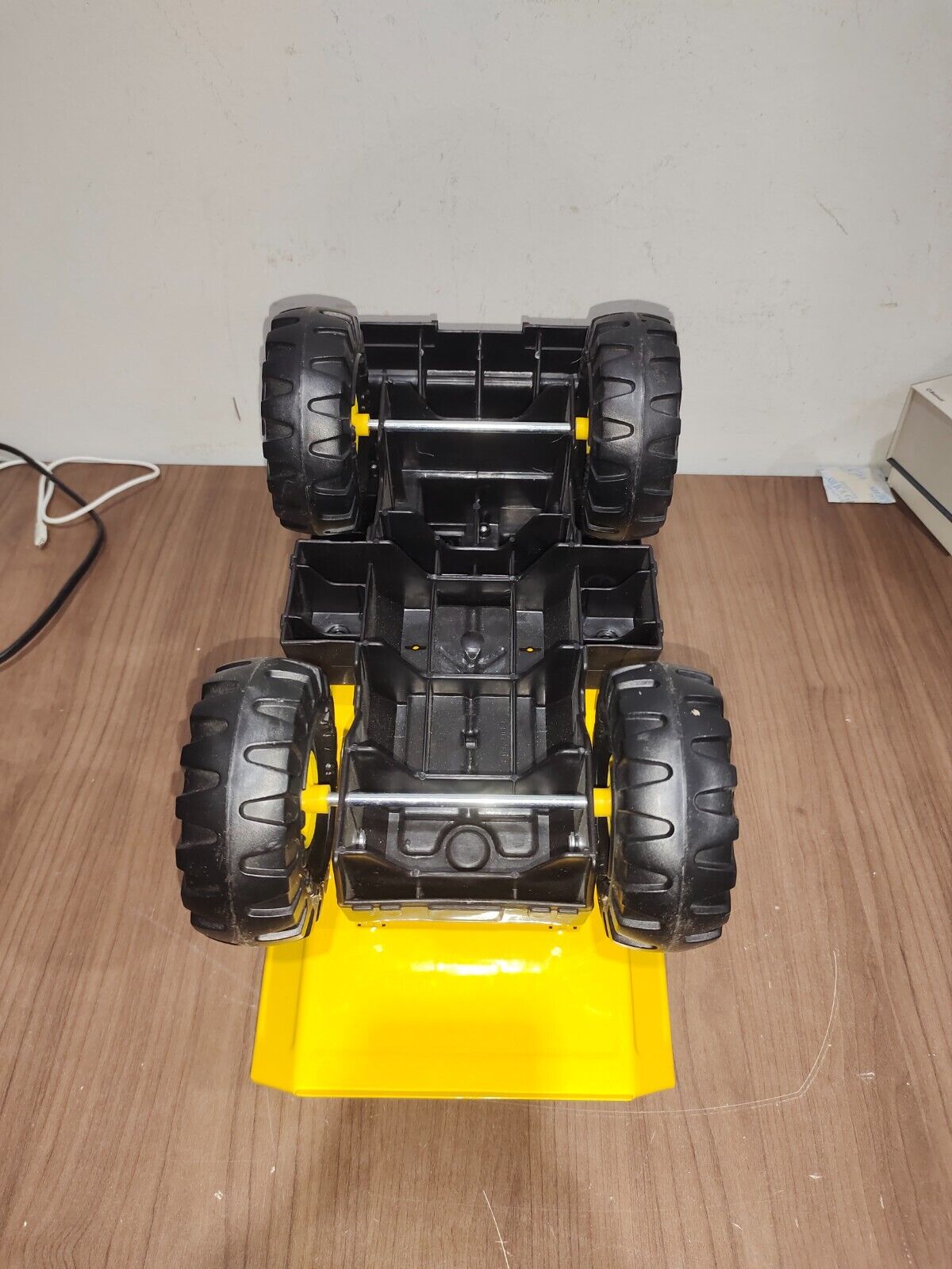 Tonka - 952 Yellow Dump Truck Metal Play Time Boys Dirt Hauling