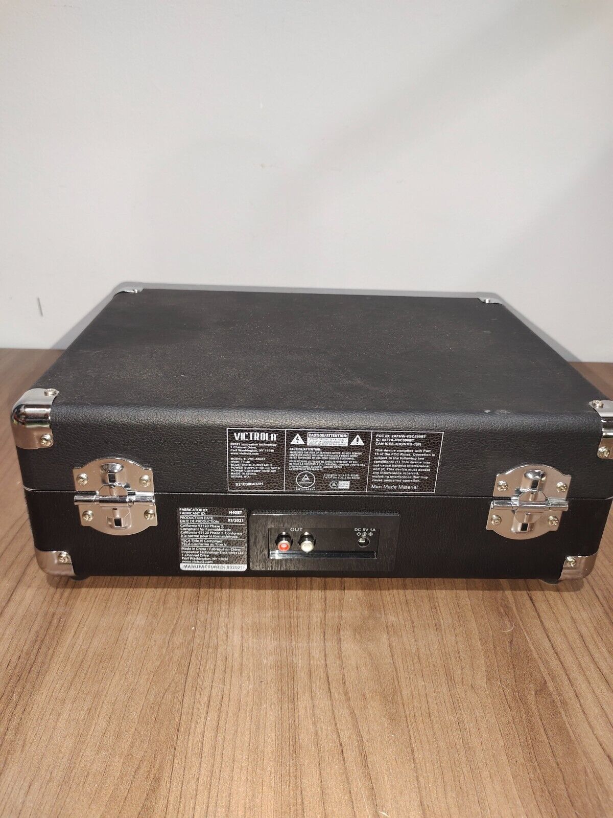 Vintage Victrola 3Speed Bluetooth Portable Suitcase Record Player - Black Velvet