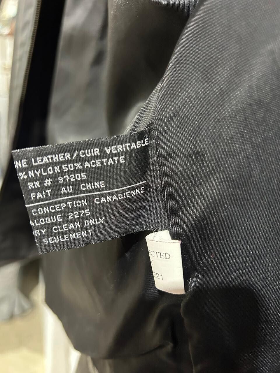 Danier Canada Women's Black Genuine Leather Jacket Size 12