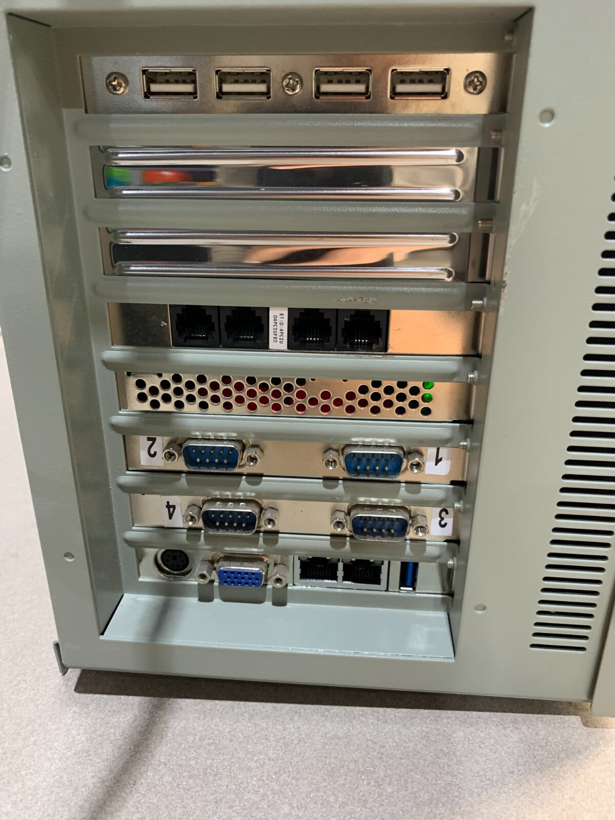 Advantech IPC-6608 BP Bare Chassis Industrial Computer IPC-6608