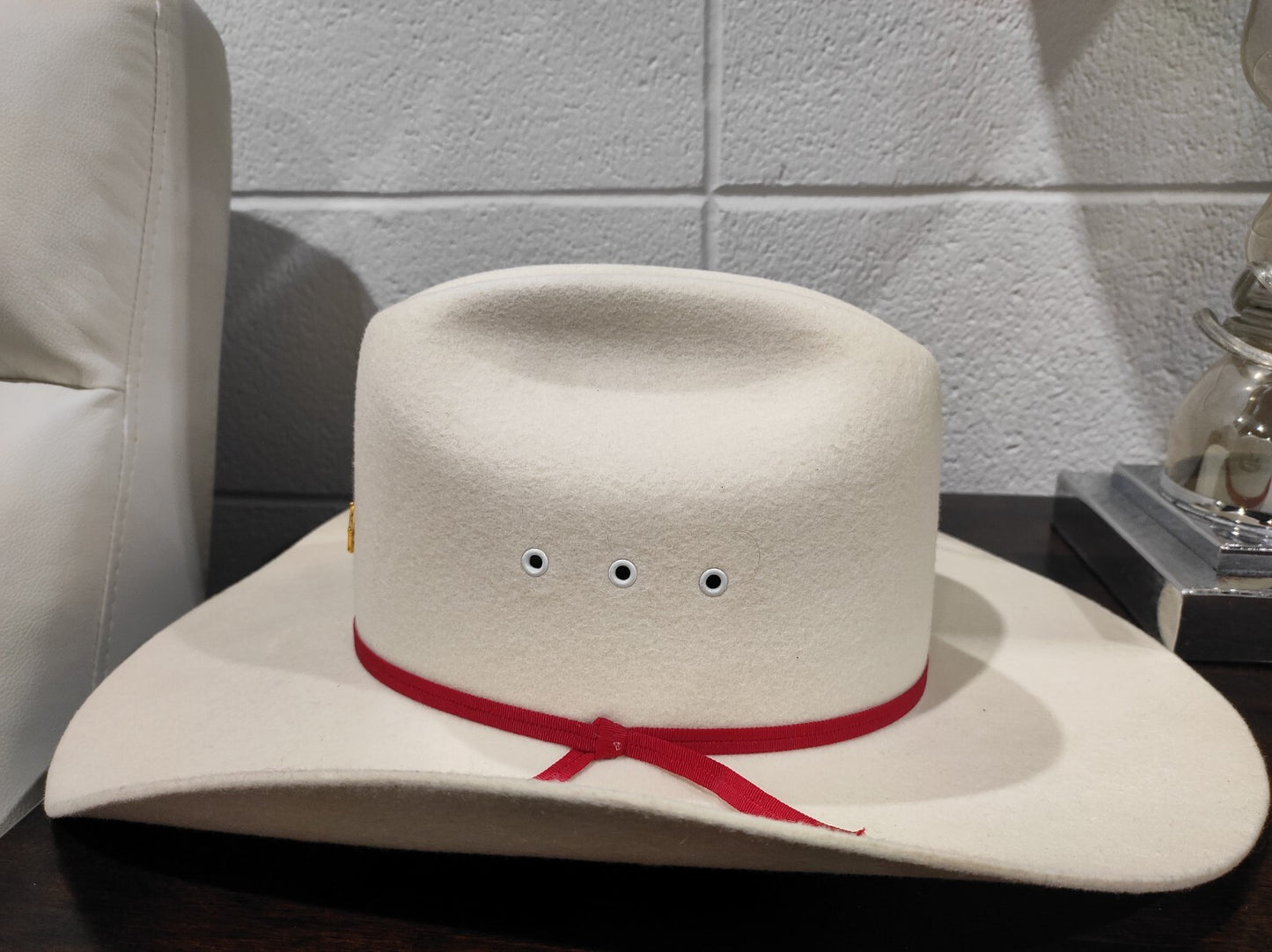 Smithbilt White & Red Calgary Stampede Cowboy Hat Size 7