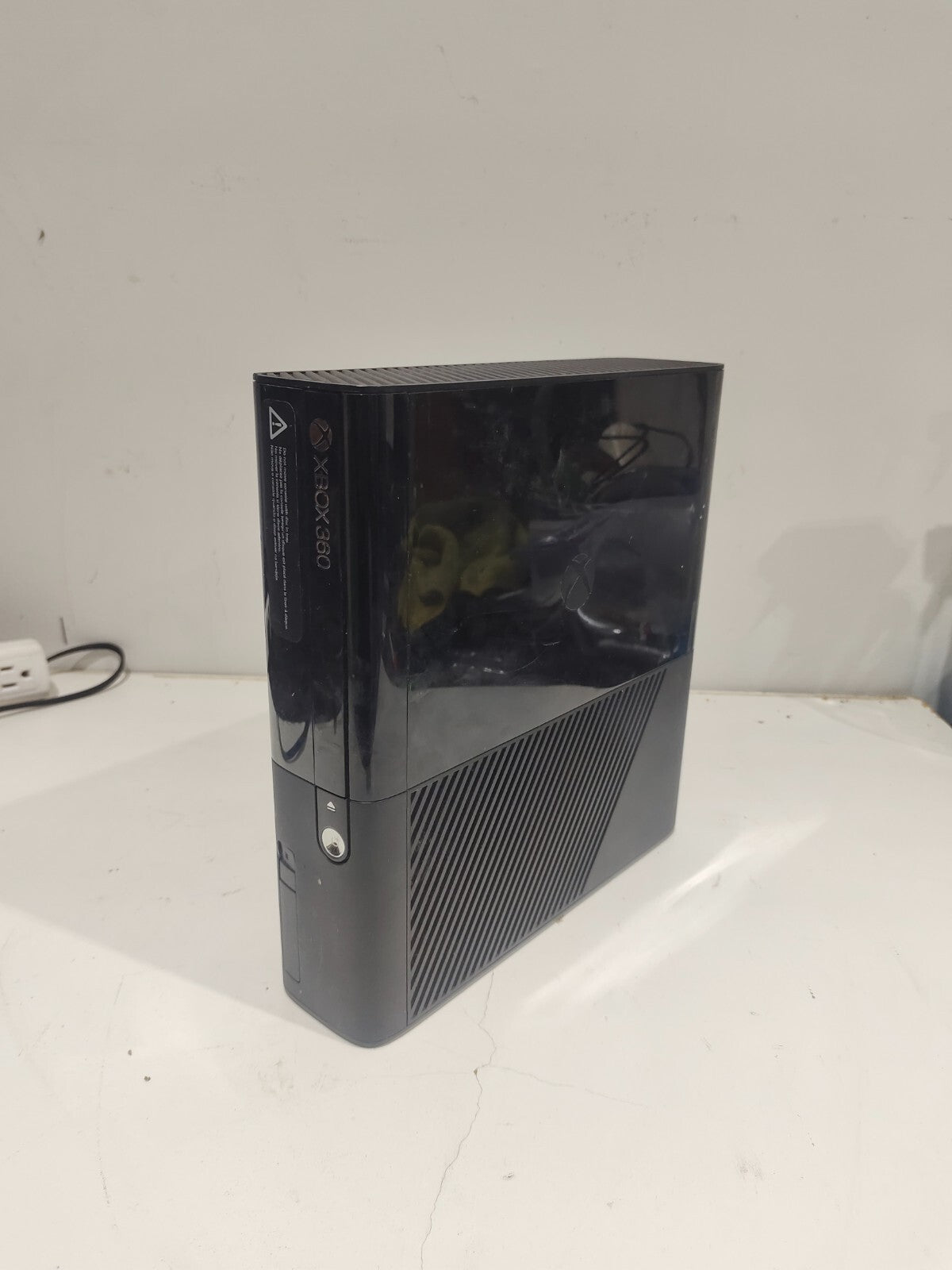 Black Microsoft Xbox 360 E 20GB Model 1538 Console