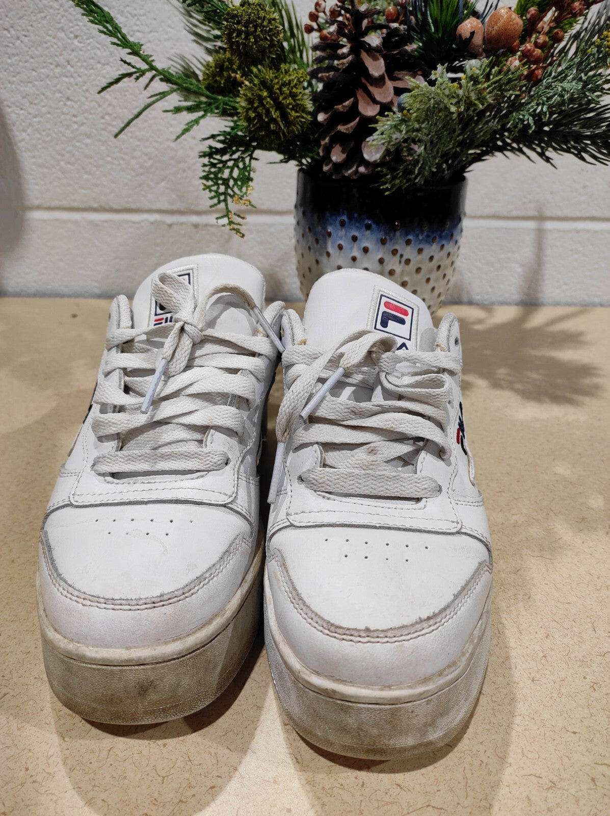 Fila FX-115 5CM01804-125 Womens White Leather Lifestyle Sneakers Shoes Size- 6