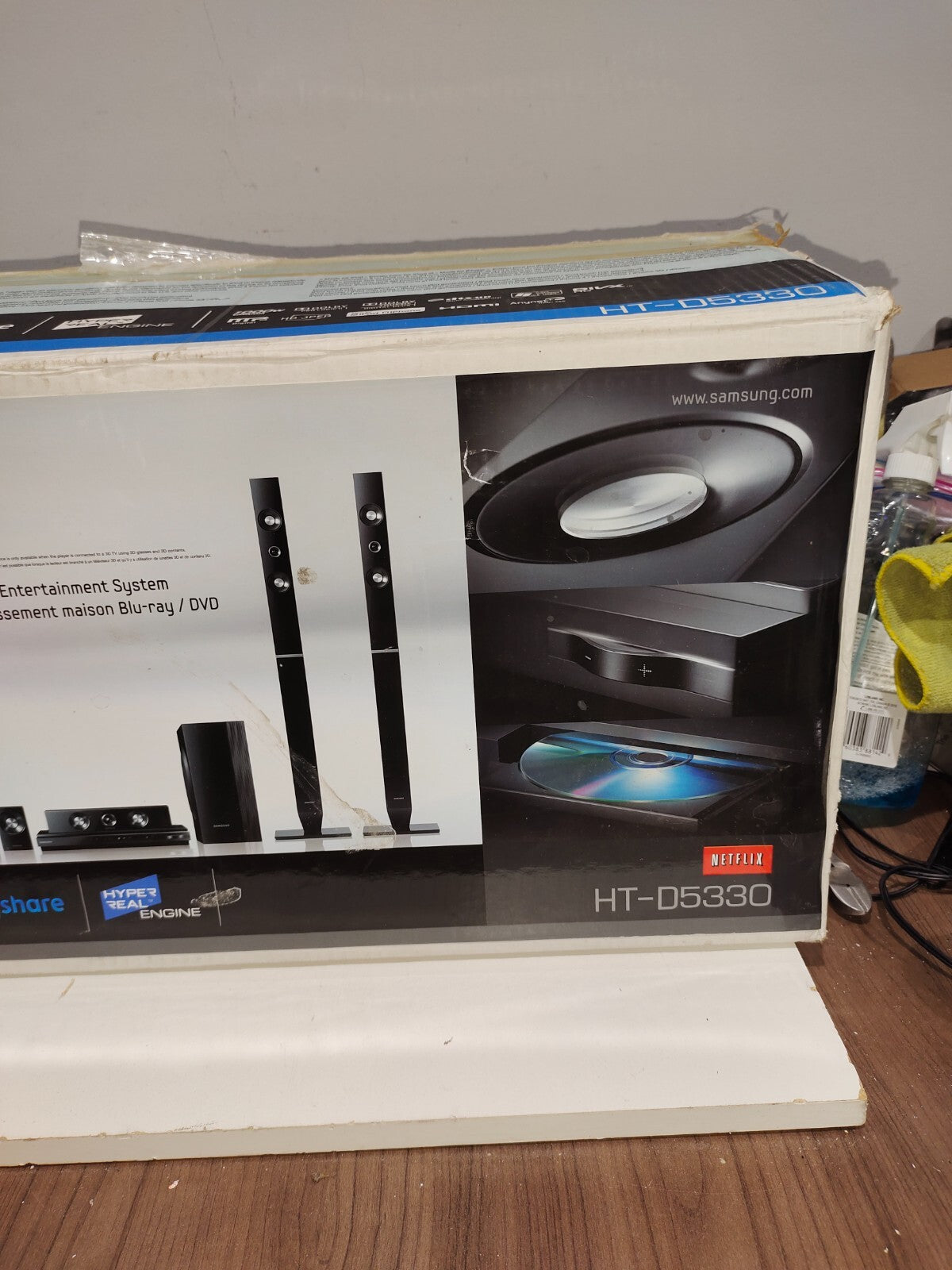 Samsung 3D Blu Ray player HT-D5330 Blu-Ray/DVD Home Entertainment System