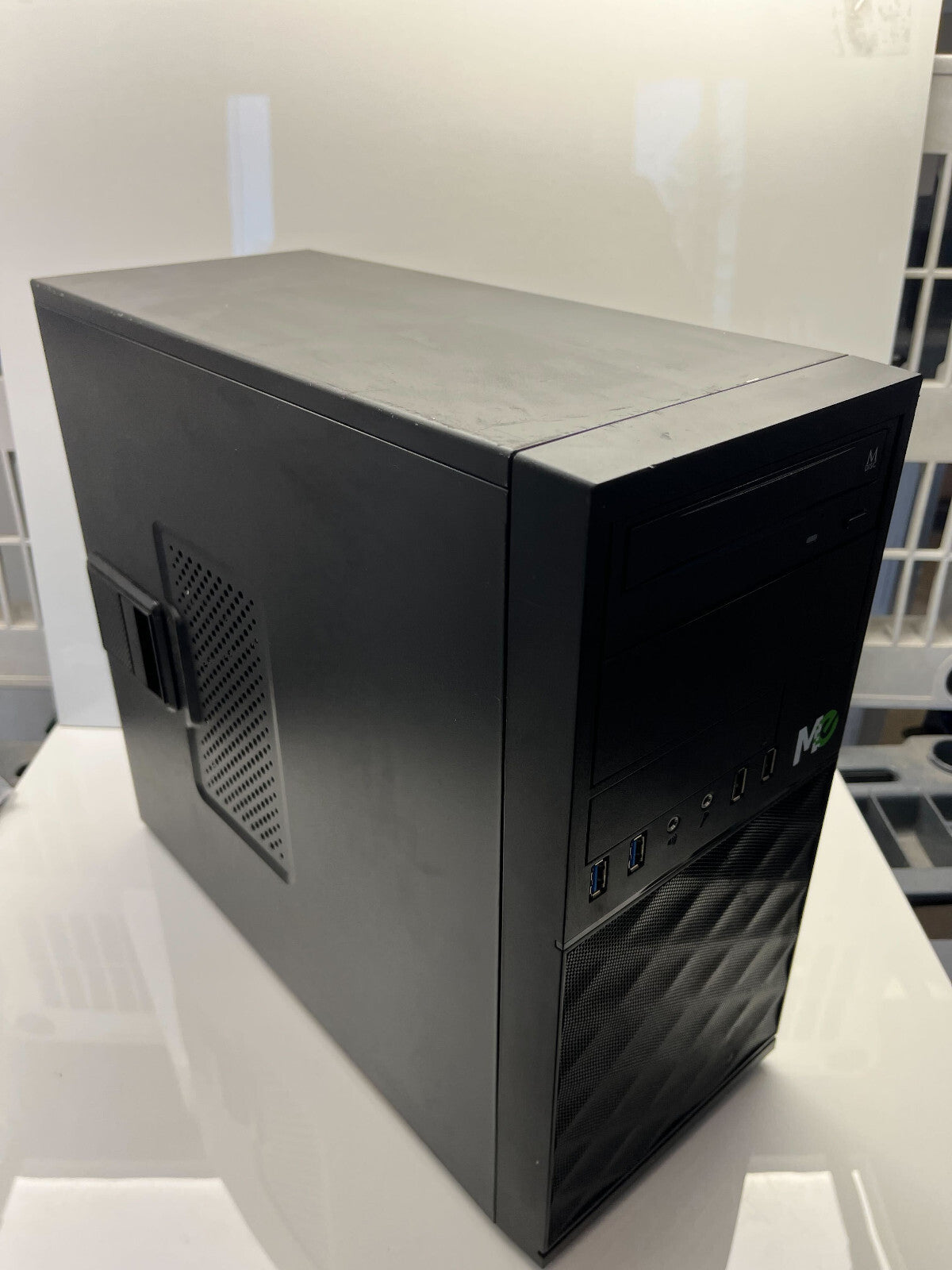 Custom Built PC i5 8600 @ 3.10 GHz GTX 1050 Ti 16GB RAM 250GB SSD 1TB HDD W10