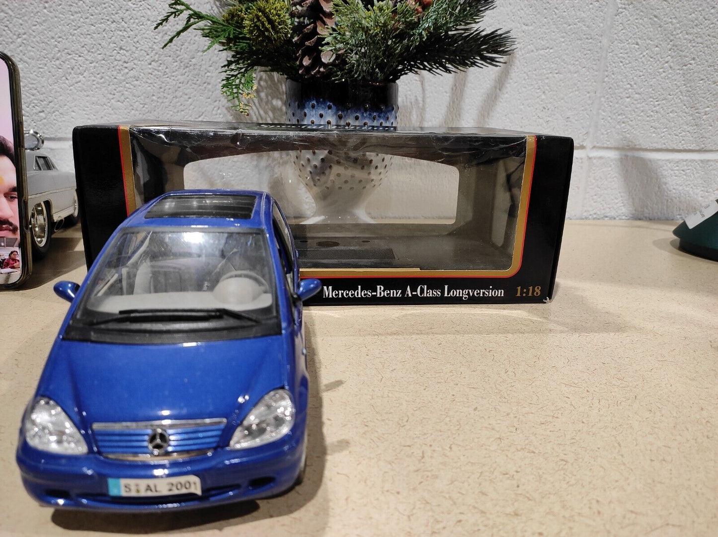 Maisto MERCEDES BENZ A Class Long Version Special Edition 1:18