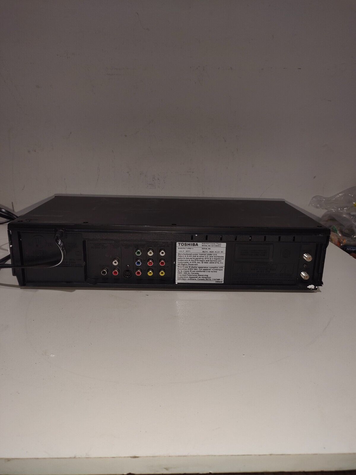Toshiba SD-V398 DVD Player VCR Combo VHS Recorder With Remote SDV398KC