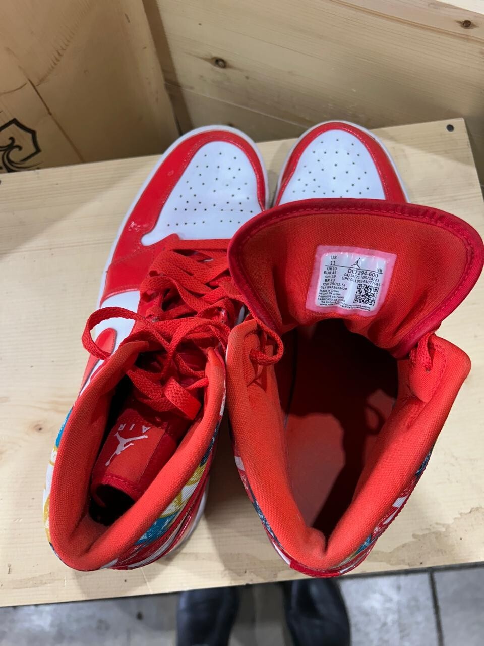 Nike Air Jordan 1 Mid SE 'Barcelona Sweater' RED Men's size 11