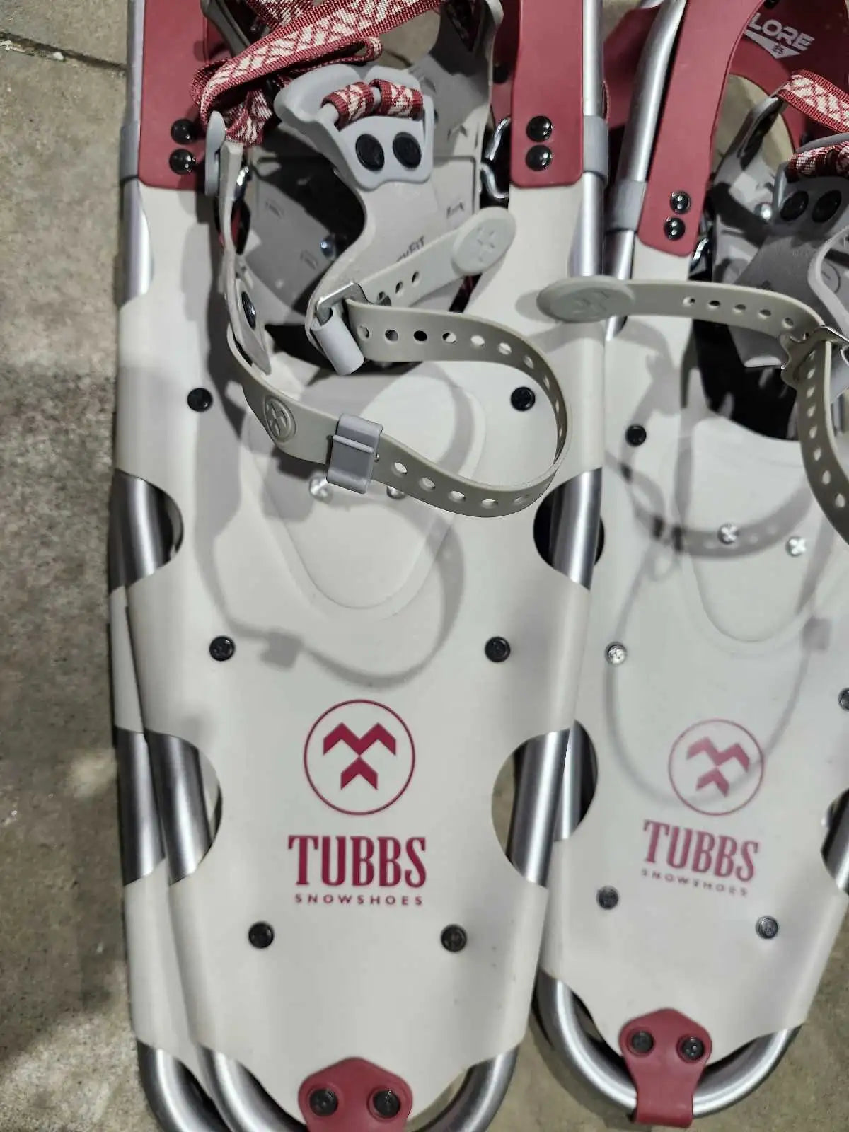 Tubbs Snowshoes 25" - 2 Pairs Available