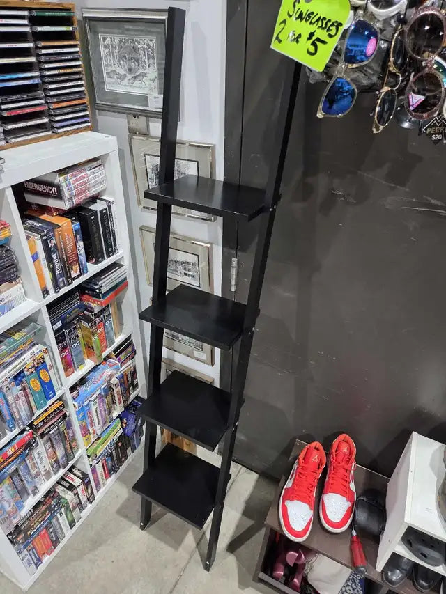 Leaning Ladder 4-Tier Wall Shelf