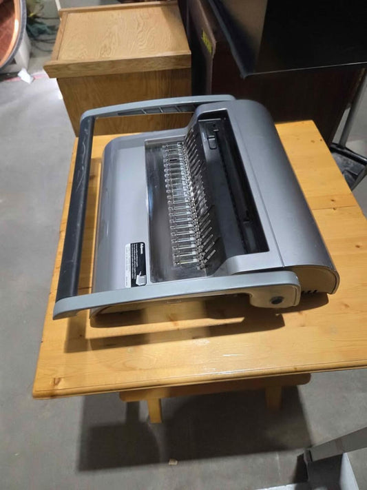 Fellowes Quasar+ 500 Binding Machine