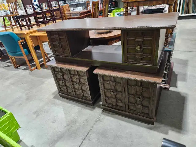 Mid-Century Modern Side Tables & Coffee Table