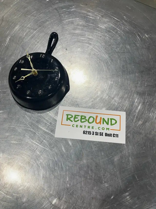 Frying Pan Clock