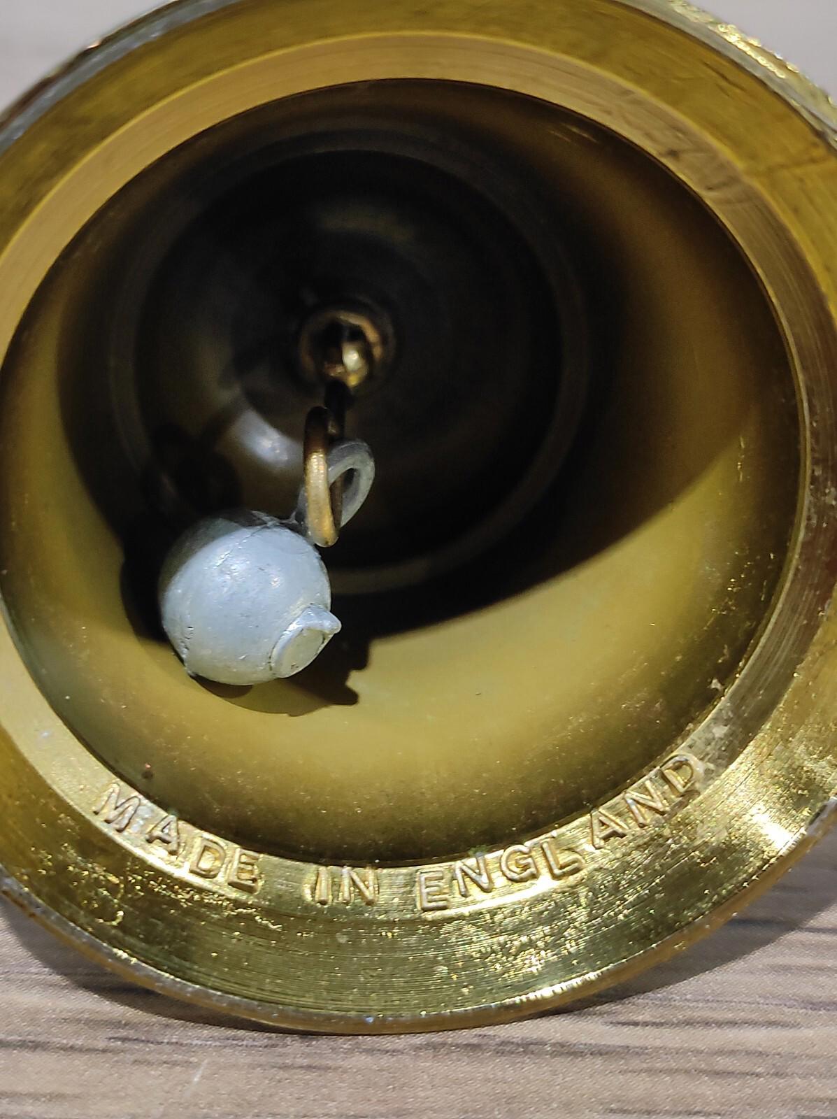 NAUTICAL CAPTAINS CALL SOLID BRASS SHIPS WHEEL TABLE BELL Made in England