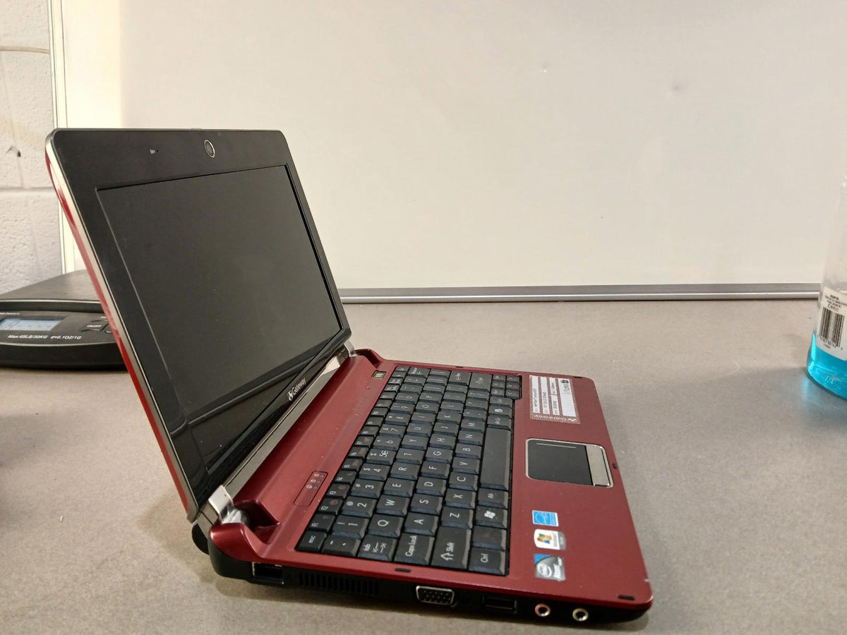 For Parts ONLY Gateway L2030u Laptop