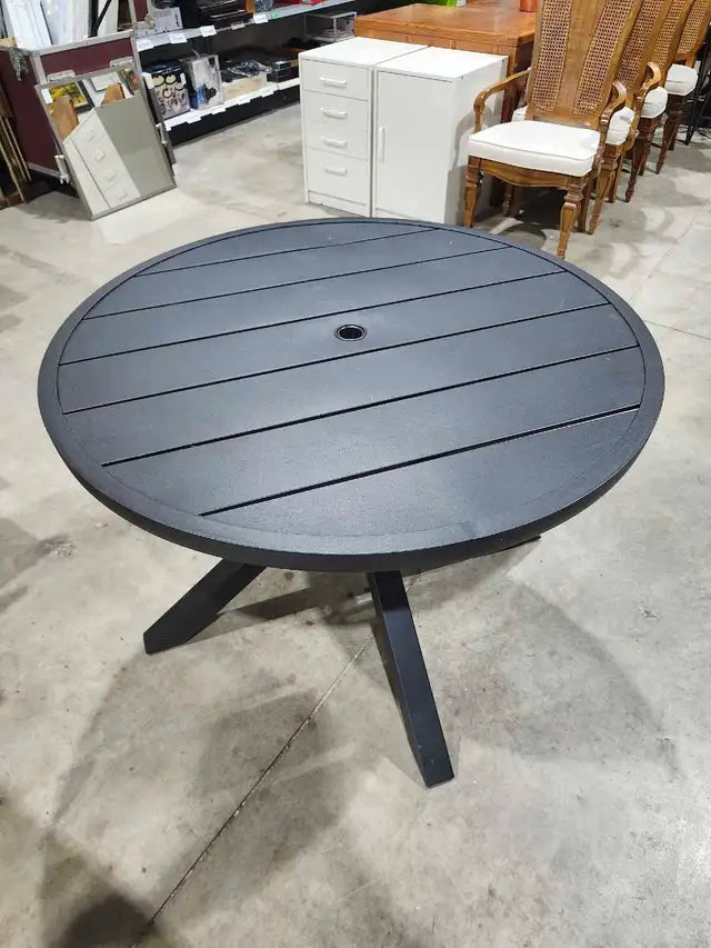 Round Metal Patio Table - 42"