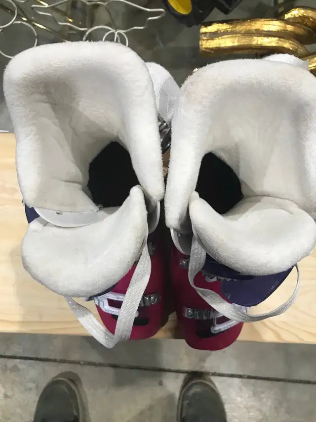 Rossignol AllTrack 90 Girls Ski Boots (278 mm)