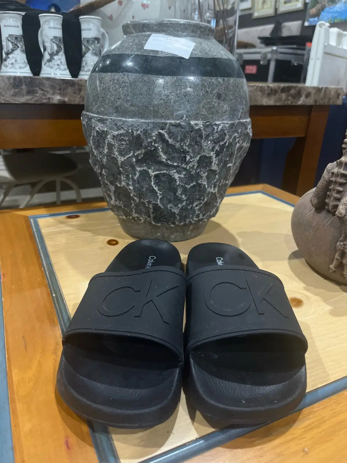 Calvin Klein slides women’s US9