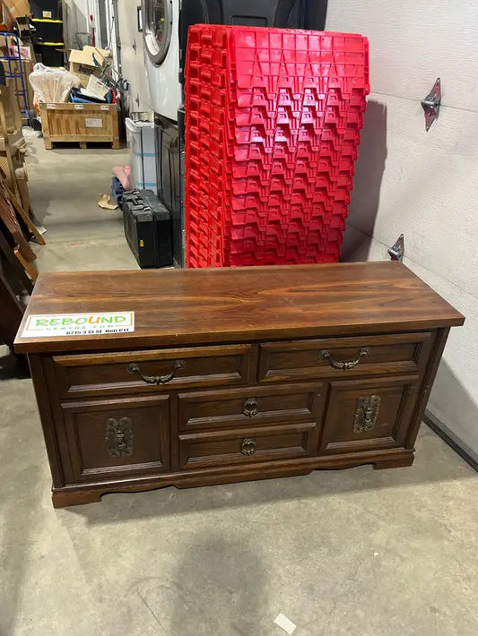 Huppe Cedar Chest