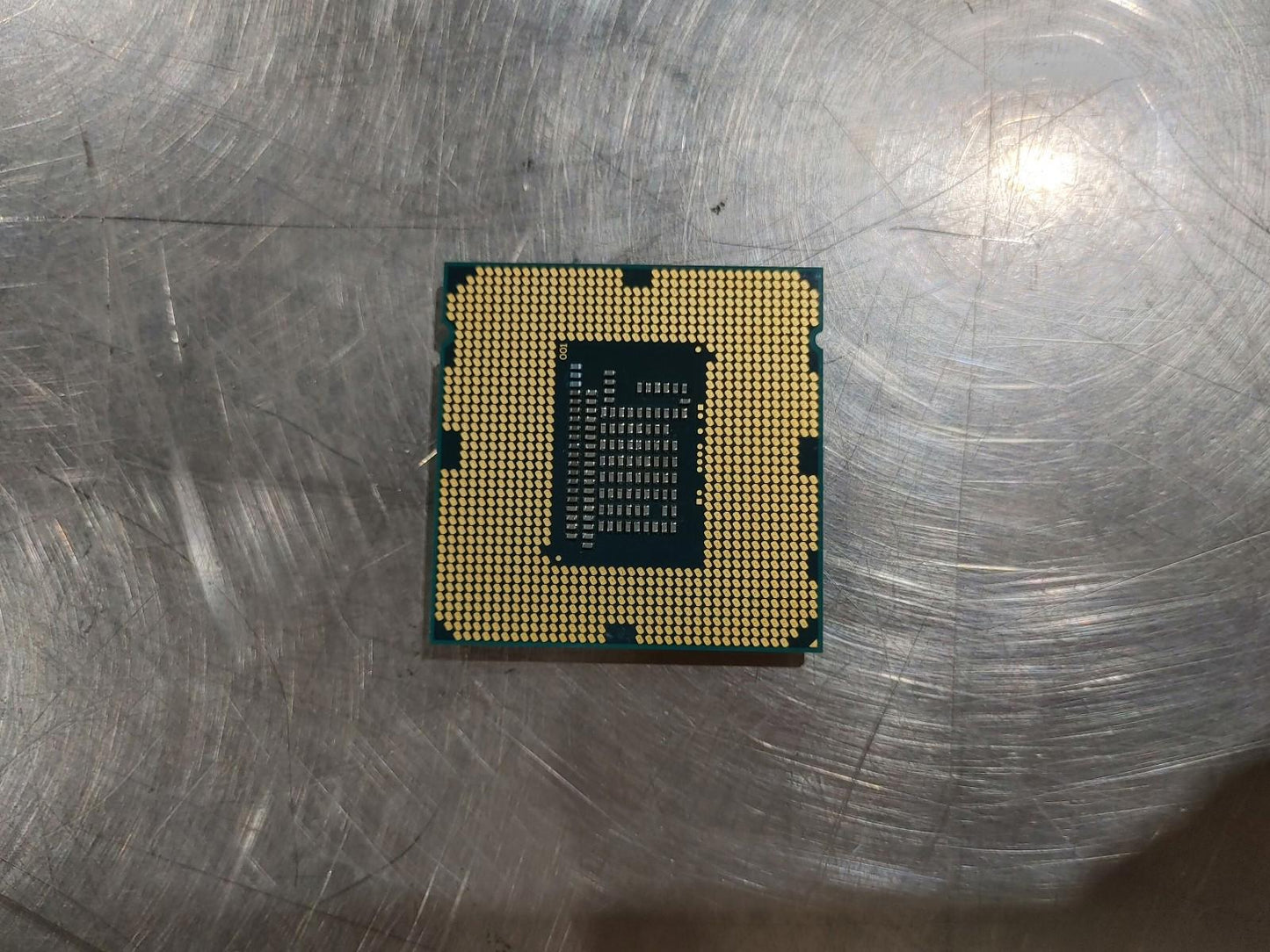 GOOD CONDITION Intel Pentium G2030 CPU Untested
