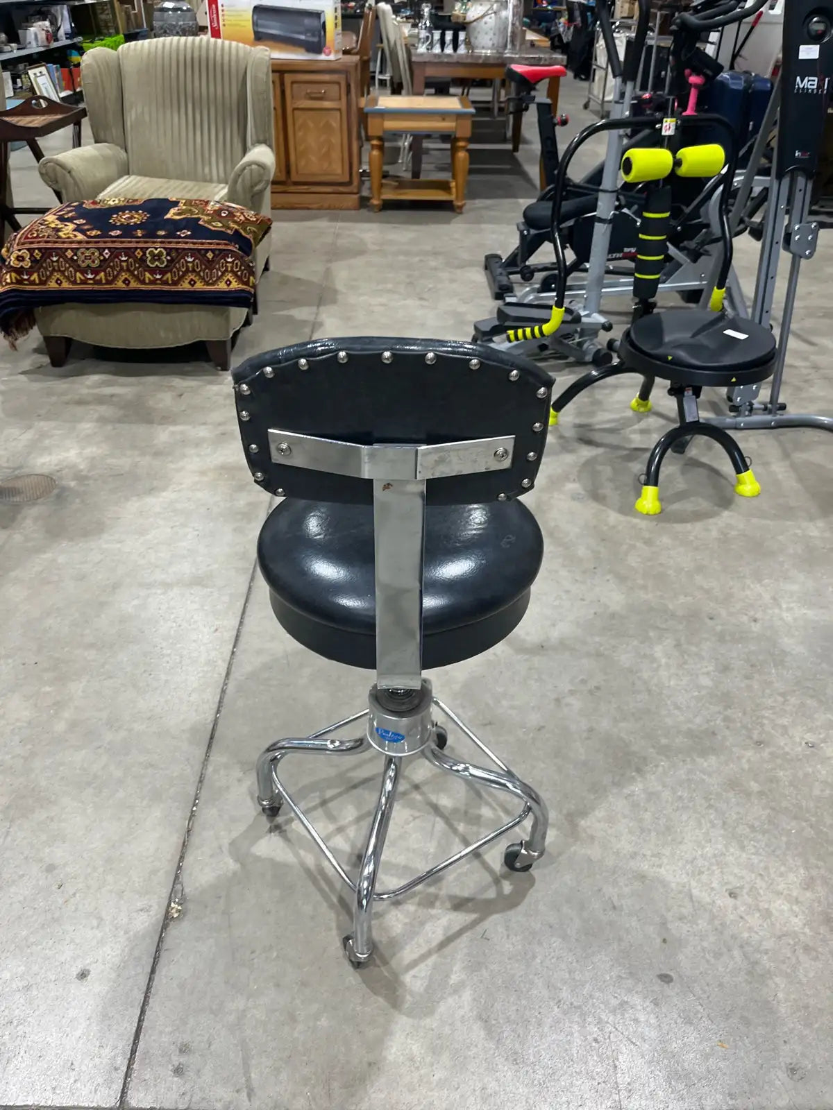 Pedigo Stool