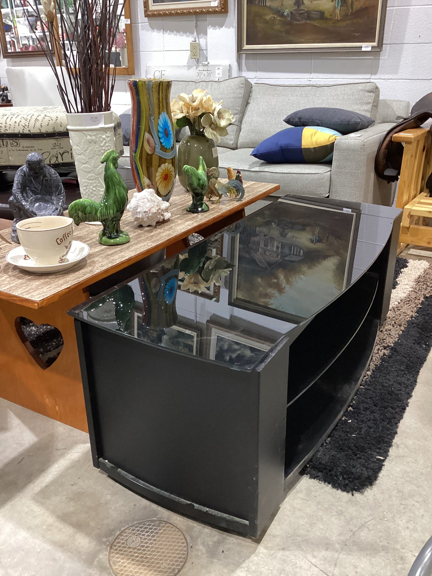 Black Glass Top TV Stand